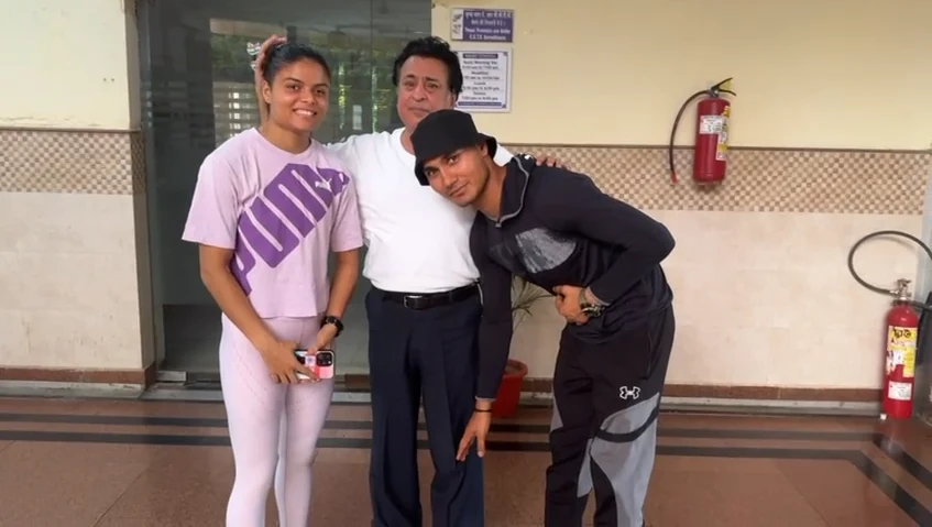 Aushim Ji with Differently Abled Athletes — photo 1